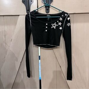 NWT Social Collision Black & White Scribble Stars Top Size Small
